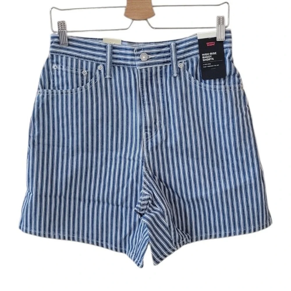 LEVI'S 27 Stripe High Rise Baggy Shorts Women